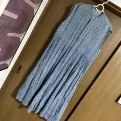 トュジュー麻100% 小花柄 ロングワンピースのサムネイル