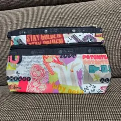 LeSportsac ポーチ マルチカラー 総柄のサムネイル