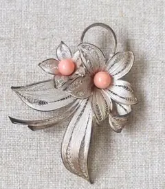 Item thumbnail for item 5d1216fa-1ded-4135-84bd-eaa19a7925b2