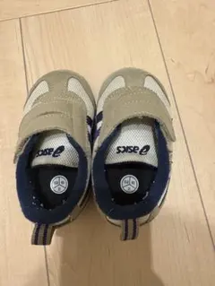 asics アシックス　子どもスニーカー　13センチ