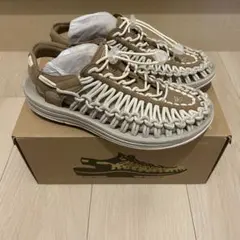 【emmi x KEEN】UNEEKのサムネイル
