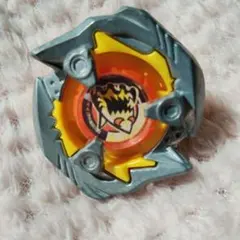 ベイブレードX　BEYBLADEX　シャークエッジ