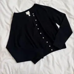 ブラック パールボタン 薄手 長袖カーディガン