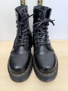 Dr. Martens厚底 8ホール JADON ブラック ブーツ