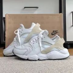 NIKE ナイキ emmi 別注 AIR HUARACHEエアハラチ 24.5 - メルカリ