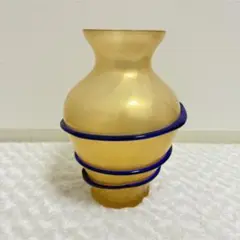 金色 花瓶
