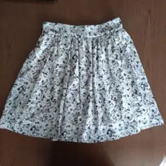 ROPÉ PICNIC フラワープリント フレアスカート