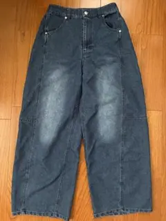 LAKOLE デニム ワイドパンツ Mサイズのサムネイル