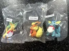 ポケモン 一番くじ 街歩きちらりんフレンズ　シャワーズ　ブースター　リーフィア