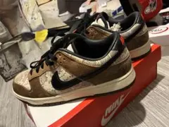 NIKE DUNK LOW PRM 27cm