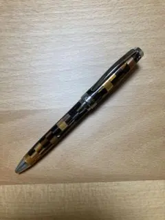 Item thumbnail for item 85cd46df-2e0d-4019-a16f-fd4c6b710c04