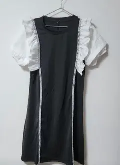 新品未使用　半袖　フリルデザイン　ワンピース