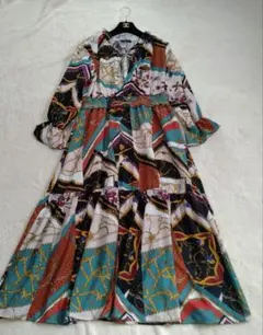 アズノウアズピンキー　マキシ丈ワンピース　フレア　総柄