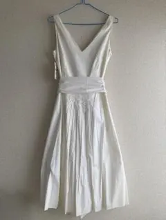ZARA BASIC ザラ　ホワイトコットンワンピース　Vネック未使用