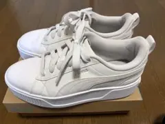 【値下げ中】 Puma カルメン 厚底スニーカー