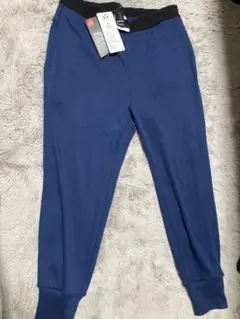 新品　タグ付き UNDER ARMOUR スウェット　パンツ　レディース　S