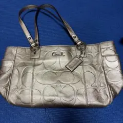 COACH シグネチャー トートバッグ ゴールド