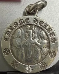 CHROME HEARTS エンジェル メダル チャームV2のサムネイル