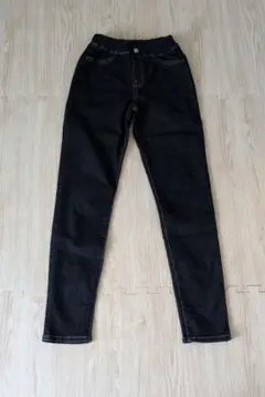 GU デニムレギンスパンツ　150cm