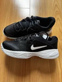 新品未使用！Nike Court Lite 2 テニスシューズ 23.5cm