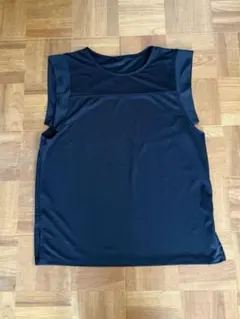 【GU 】ブラック タンクトップ M