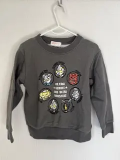 ウルトラマンキャラクター トレーナー 110サイズ グレー