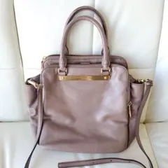 マークバイマークジェイコブス　本革　バッグ