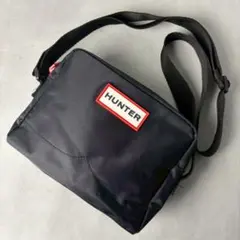 ハンター ショルダーバッグ ロゴ入り ナイロン ブラック