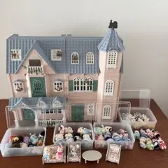 新品　デラックスセレブレーションホーム　プレミアムセット⭐️シルバニアファミリー Amazon.co.jp: シルバニアファミリー シーズナル 【DXセレブ