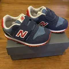 美品New Balance ニューバランス　373 キッズスニーカー 13センチ