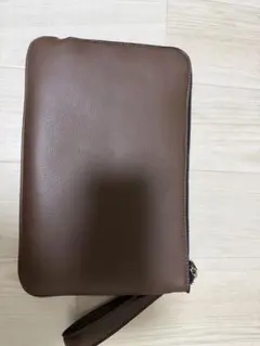 Zara ブラウンレザー クラッチバッグ ハンドストラップ付き