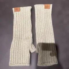 【未使用品】ヴィヴィアンウエストウッド　アームカバー　ニットのサムネイル