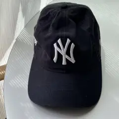 ブラックキャップ　MOMA