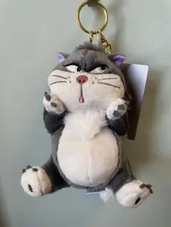ジブリ　アリエッティ　ニーヤ　マスコットキーホルダー 借りぐらしのアリエッティ】ニーヤ 猫 マスコット ジブリ - メルカリ