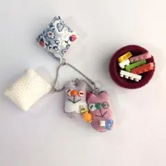 ハンドメイドぬいぐるみ　ヘンテコねこちゃんのチャームセット#14 ブロック遊び