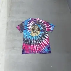 ザ・マウンテン パープルタイダイ グラフィックTシャツ キャッツアイ 