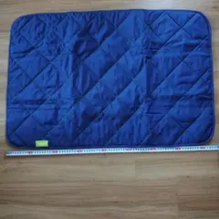 TULLY'S COFFEE ネイビー キルティング ひざ掛け