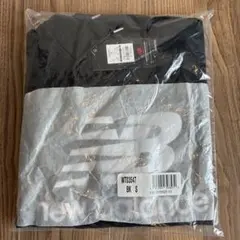 New Balance ESS オーバーサイズ パーカー ブラック Sのサムネイル