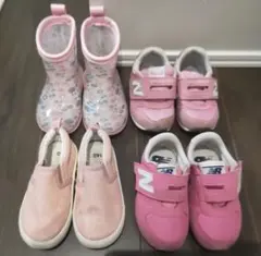 New Balance ピンク スニーカー