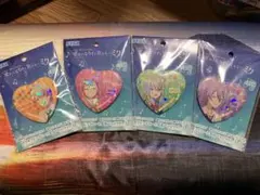 ワンダーランズ×ショウタイム キラキラビッグハート型缶バッジ 4種