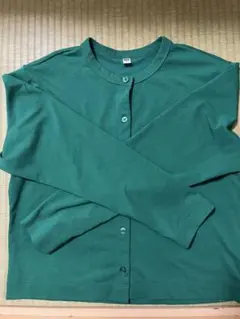 UNIQLO UVカットクルーネックカーディガン