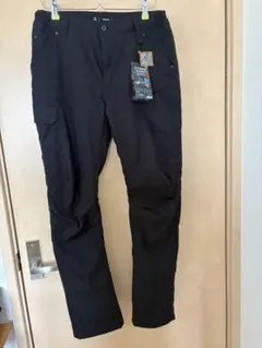 Item thumbnail for item 06973f17-ab1a-43cb-8da0-986e6289fa96