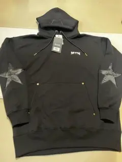 新品 パーカー