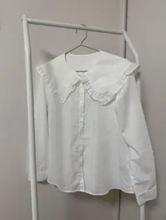 GU フリルセーラーカラーブラウス