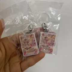 アイカツ ガチャガチャ いちご カード めじるしアクセサリー