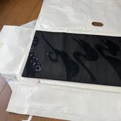 黒の鶴模様帯