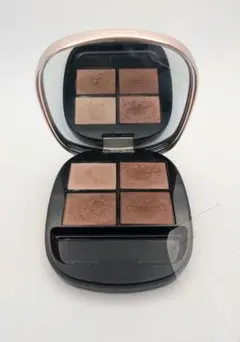 コスメデコルテ　スキンシャドウデザイニングパレット　01 Rosy Brown