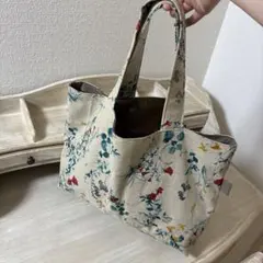 コットンリネン　トートバッグ　フラワー　ハンドメイド