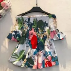 数量限定★新品未使用！トレンド 花柄 カラフル フリルオフショル ホワイト