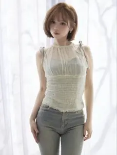 Andmary Paula lacey chiffon tops AM1801 - メルカリ